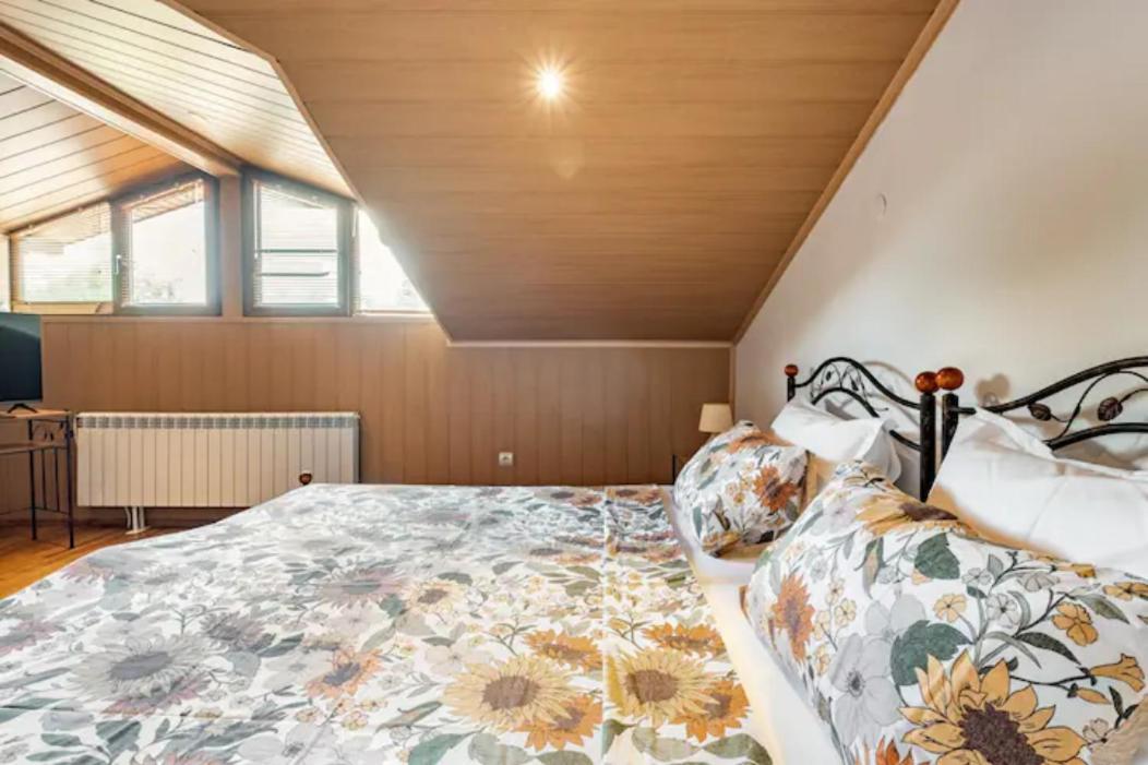 Guest House Geranium Arbanasi Exterior foto